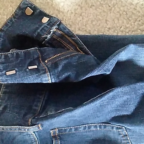 Awesome High Waisted Flair Bottom Jeans - Picture 7 of 16